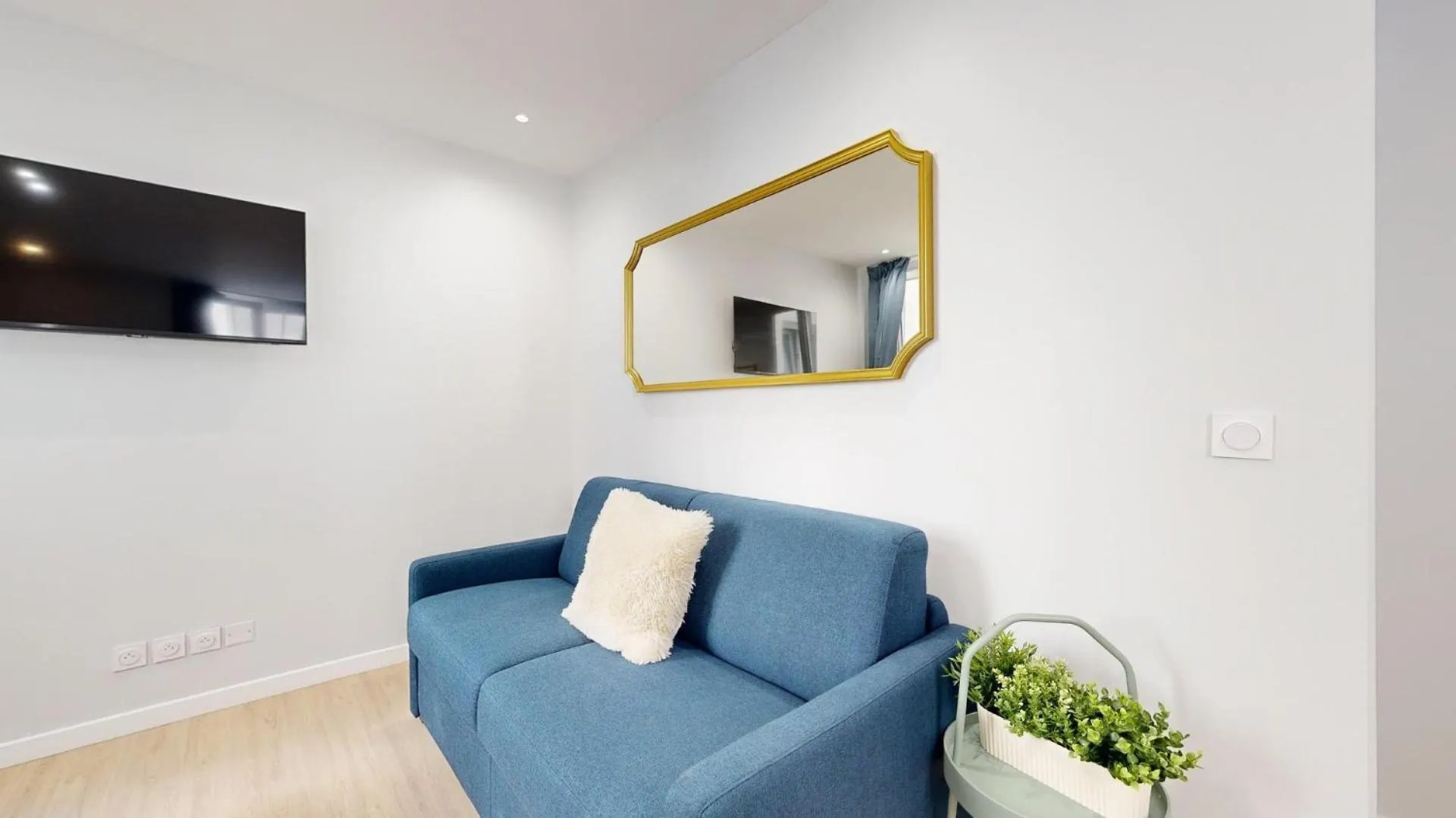 Bluestay 196 - Charmant Appartement Au Marais Paris France