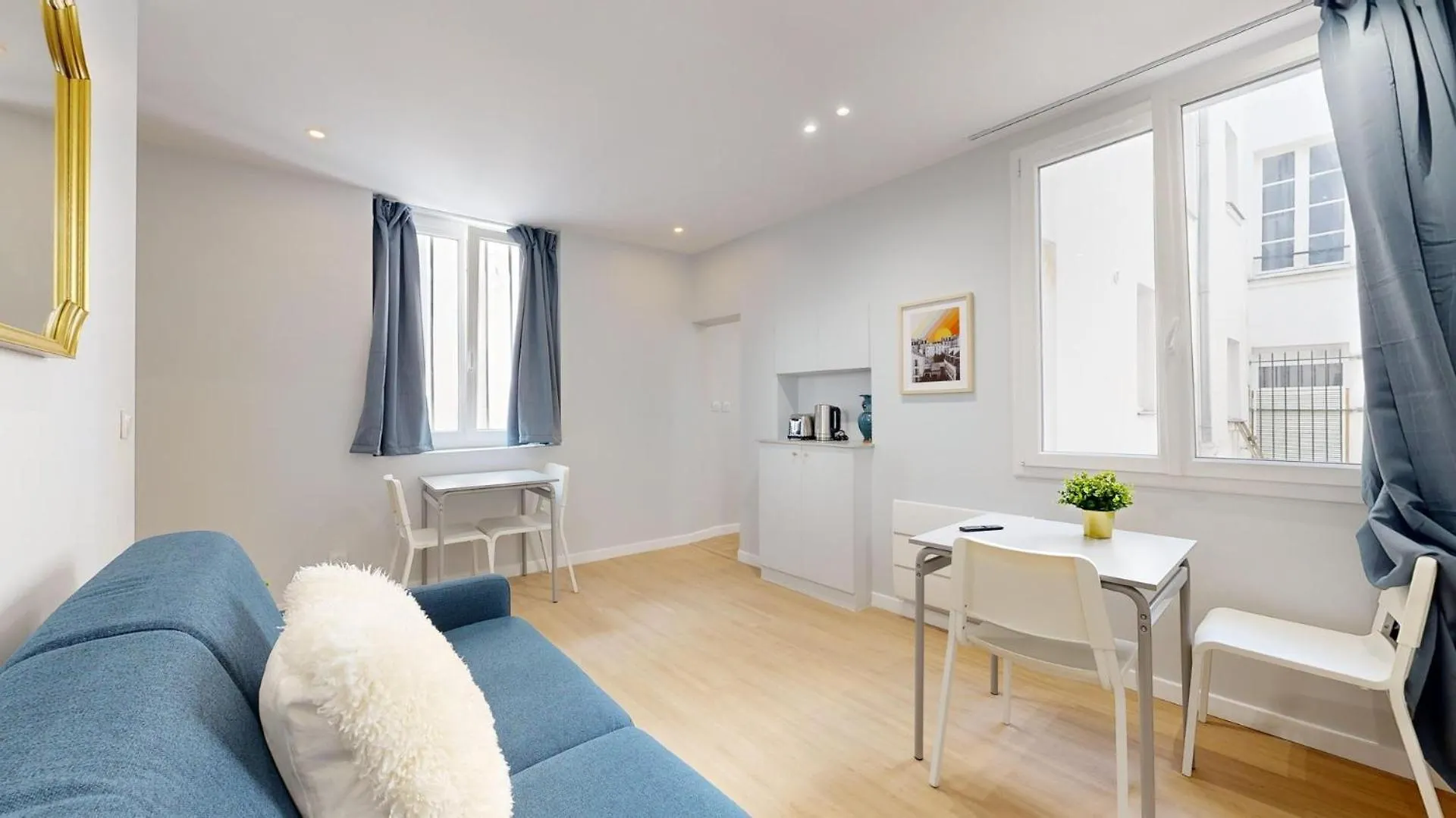 Bluestay 196 - Charmant Appartement Au Marais Paris France